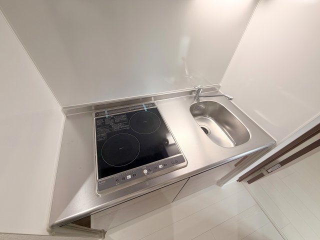 キッチン　ＩＨコンロなのでお掃除らくらく