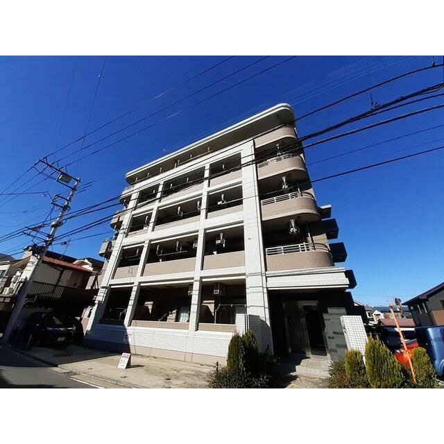 建物外観　鉄筋コンクリート造り♪