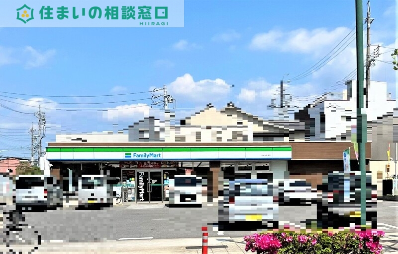 コンビニ　ファミリーマート岡崎本町通店（コンビニ）まで162m