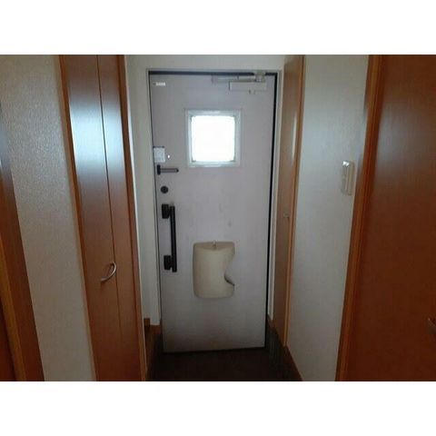 玄関　物件画像