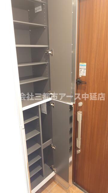 玄関　西品川三丁目借家　は三都市アース中延店へお任せください！　ご