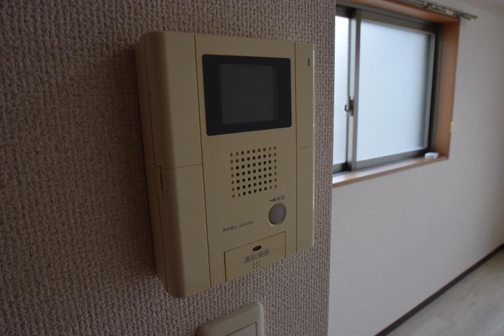 セキュリティ　カメラ付インターホン