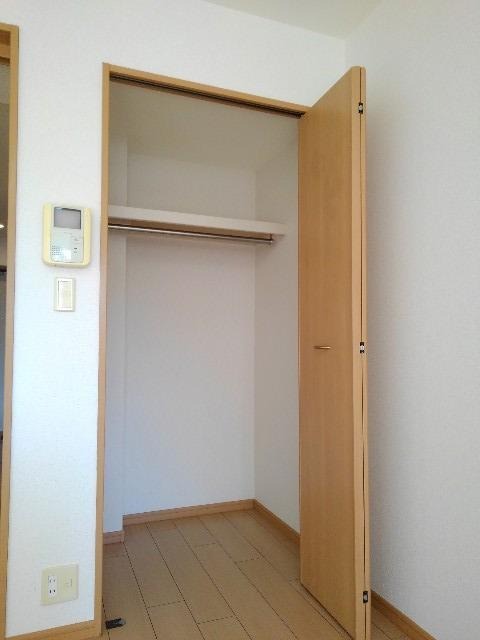 収納　図面と現状に相違がある場合には現状を優先
