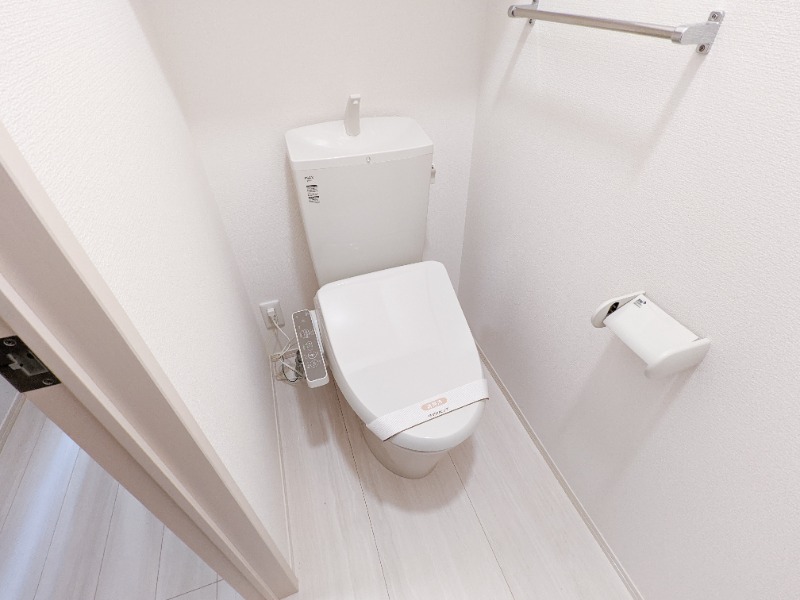 トイレ　図面と現状に相違がある場合には現状を優先