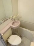 トイレ　参考写真（同物件別部屋）
