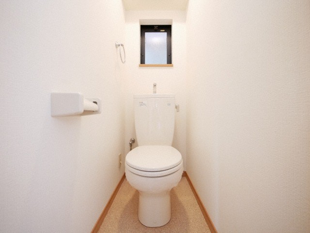 トイレ　トイレもきれいです