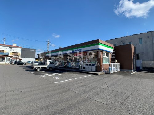 コンビニ　ファミリーマート 刈谷西店（コンビニ）まで80m