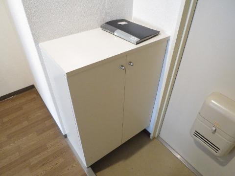 収納　収納（イメージ）