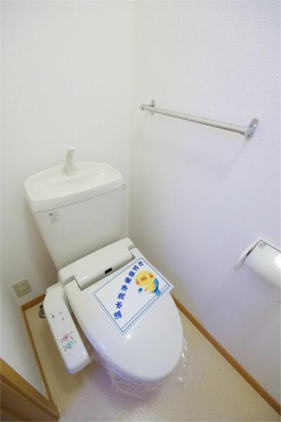 トイレ　類似イメージ