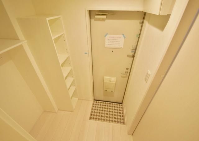 玄関　同物件別部屋参考