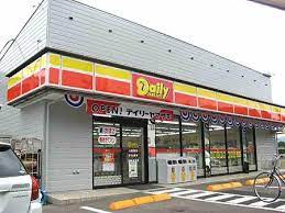 コンビニ　デイリーヤマザキ 柏たなか店（コンビニ）まで666m