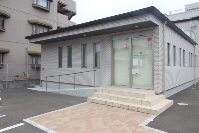 病院　宮千代皮フ科クリニック（病院）まで230m