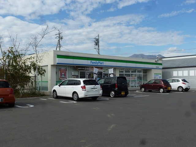 コンビニ　ファミリーマート 長野北尾張部店（コンビニ）まで362m