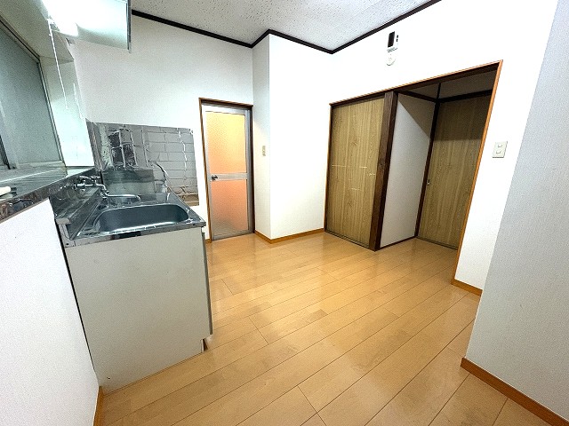 眺望　ダイニングの違う角度から見た様子です♪