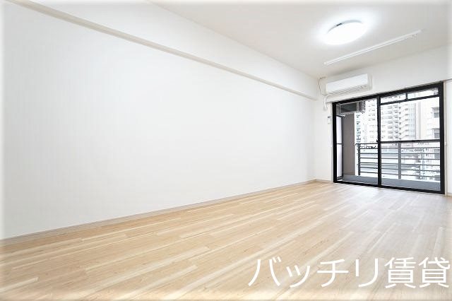 居室・リビング　別部屋写真の為、現状優先。