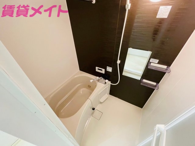 バス・シャワールーム　同型参考写真