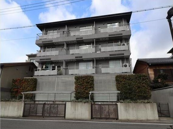 京阪鴨東線 神宮丸太町駅 徒歩17分 築30年
