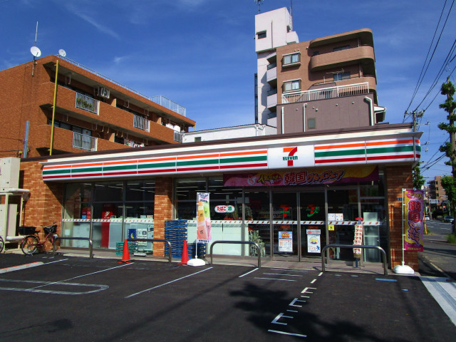 コンビニ　セブン-イレブン 川崎戸手１丁目店（コンビニ）まで370m