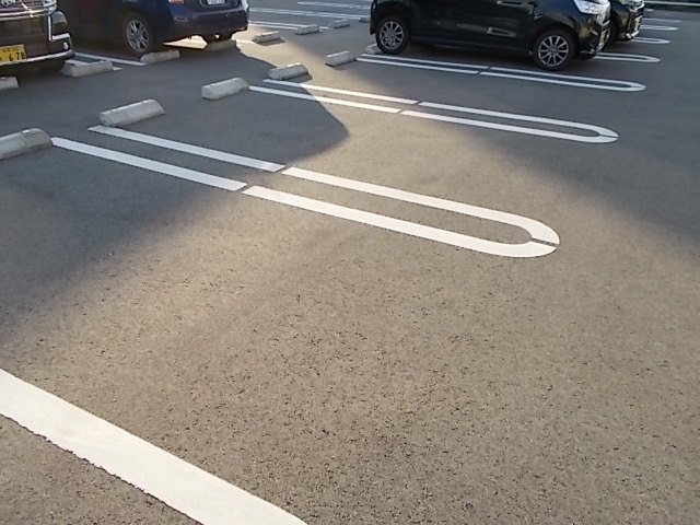 駐車場　駐車場完備です