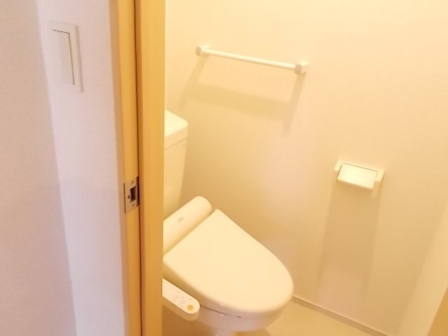 トイレ　シンプルで使いやすいトイレです