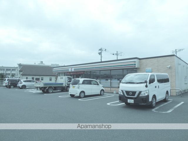 コンビニ　セブンイレブン（コンビニ）まで4603m