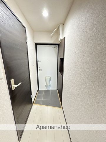 フェリスAIRAの玄関写真