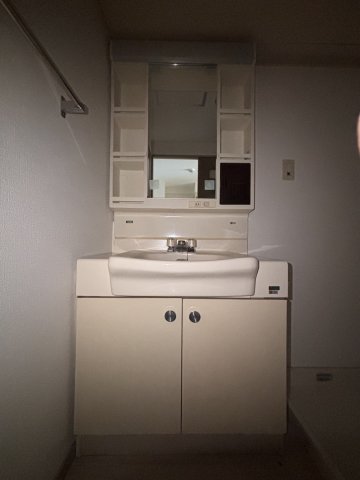 洗面設備　現況優先