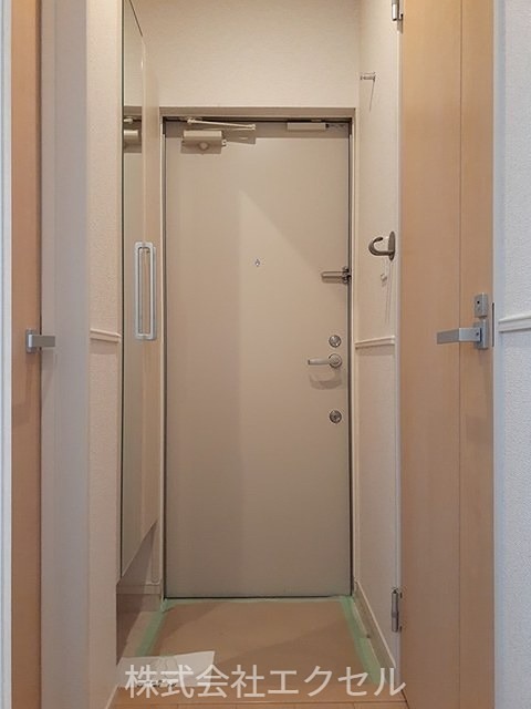 玄関　シューズボックス完備の玄関です。