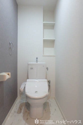 トイレ　写真はイメージです。実際の内装を優先致します。