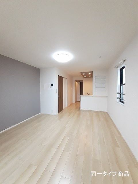 ＪＲ弥彦線 燕三条駅 徒歩14分 2階建 新築の内装写真