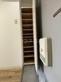 ハイホーム西川口の玄関写真