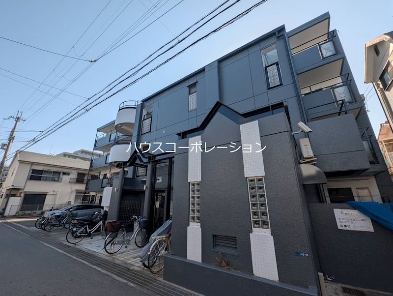 LakiaApartment武庫之荘の外観写真