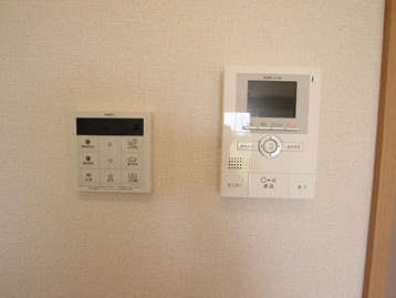 セキュリティ　TVモニター付きで来客対応も安心♪
