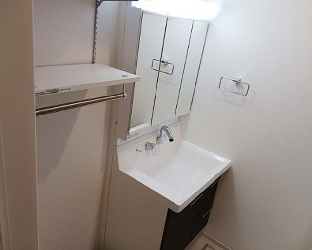 洗面設備　別部屋同仕様タイプ