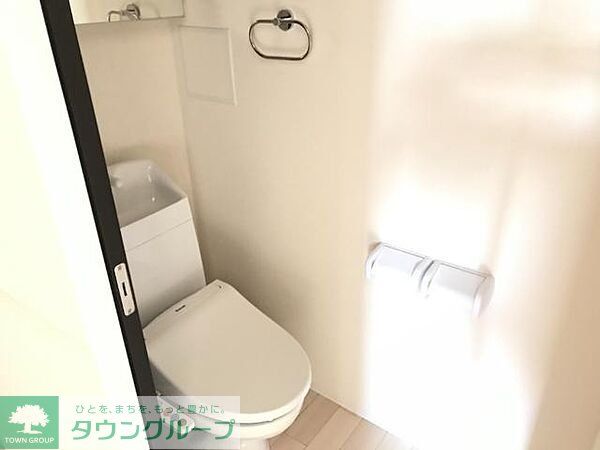 クレストのトイレ写真