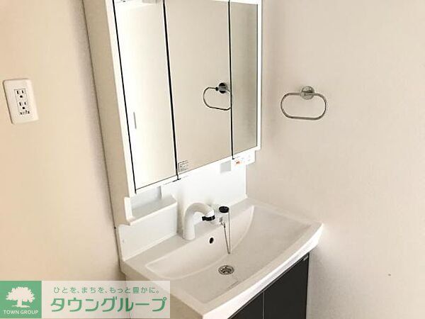 クレストの内装写真