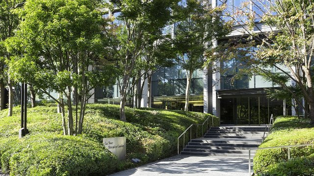 ラ・トゥール新宿ガーデンの外観写真