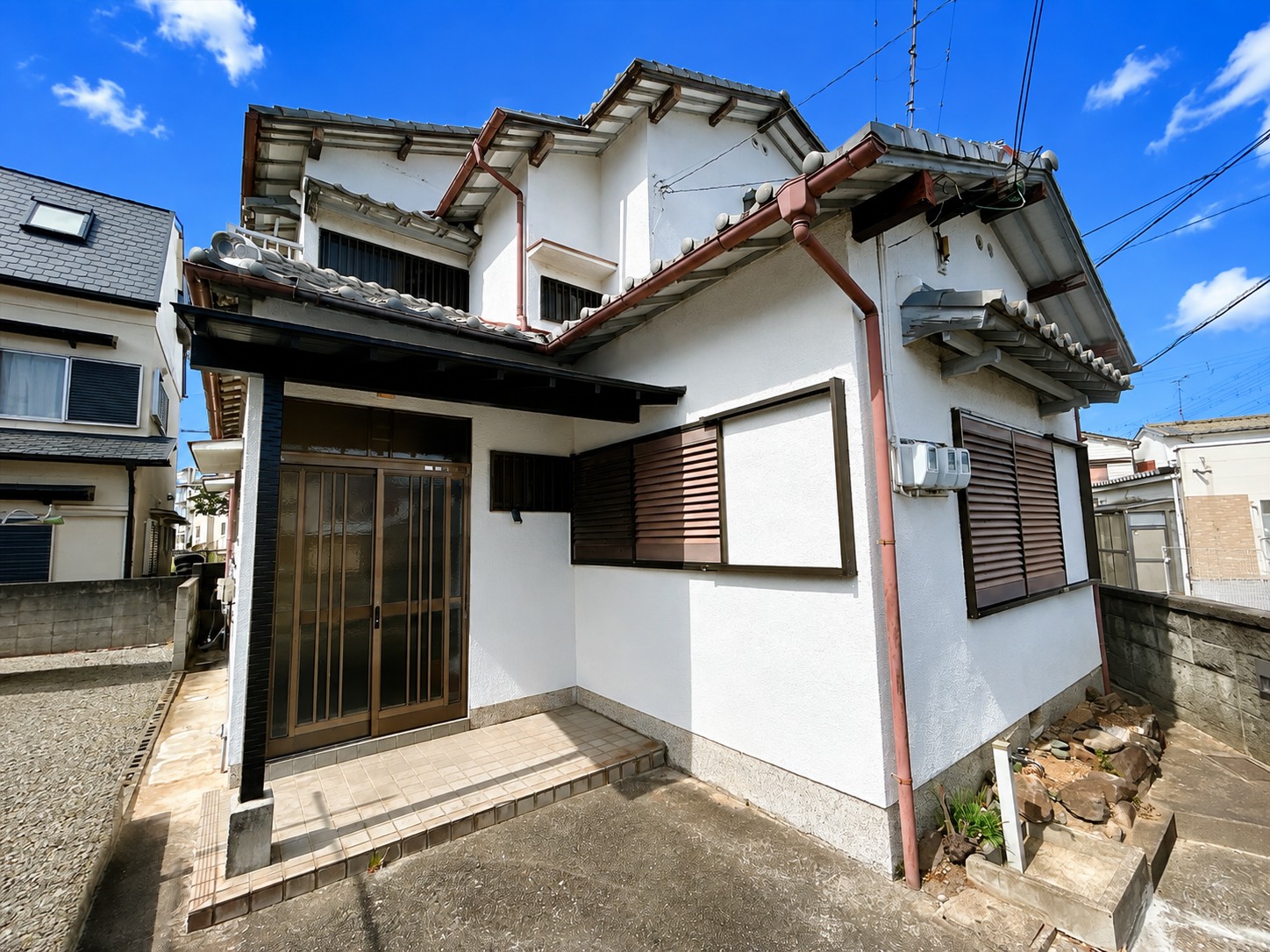 南海本線 尾崎駅 徒歩12分 2階建 築48年の居間写真