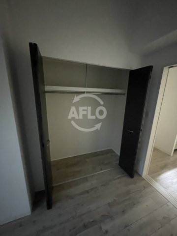 収納　サンセール海老江　クローゼット