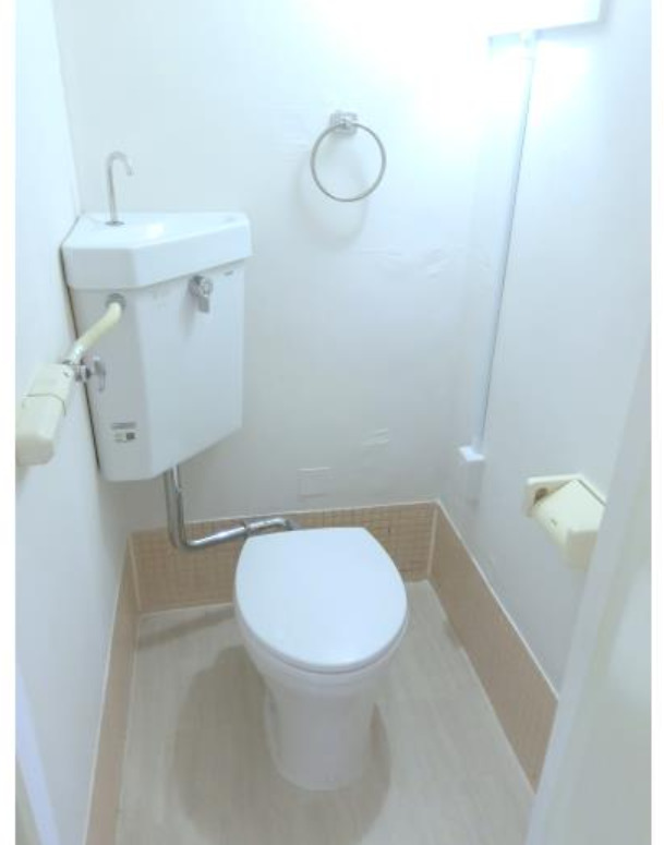 助松15号棟のトイレ写真