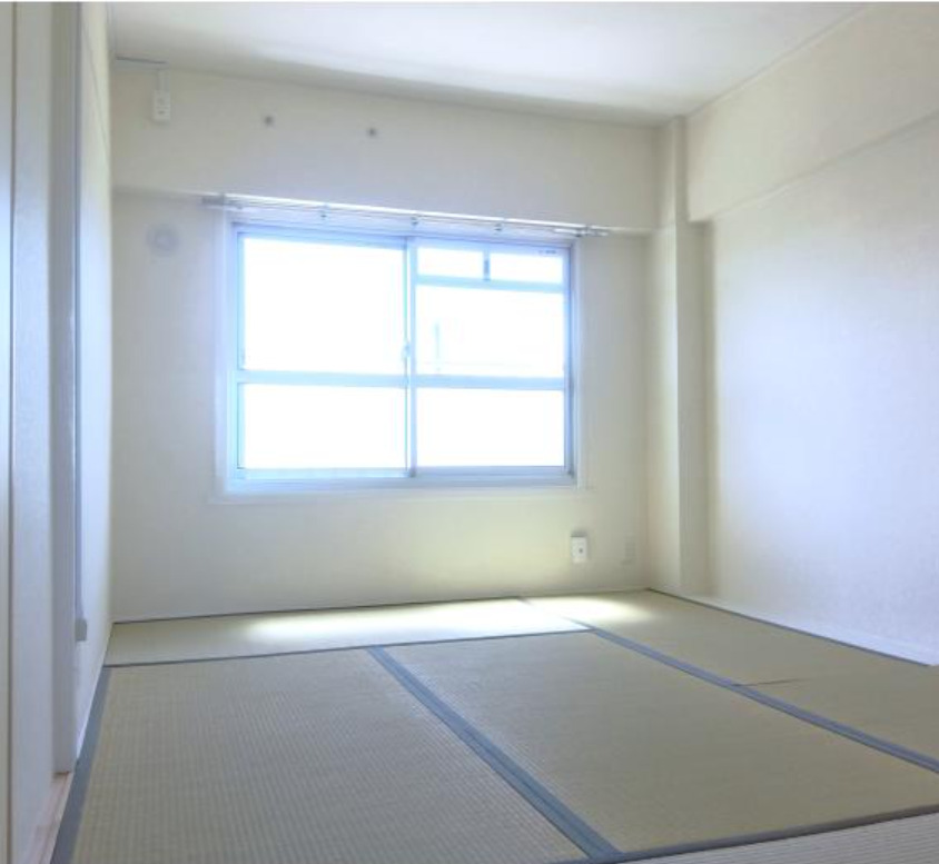 助松15号棟の居間写真