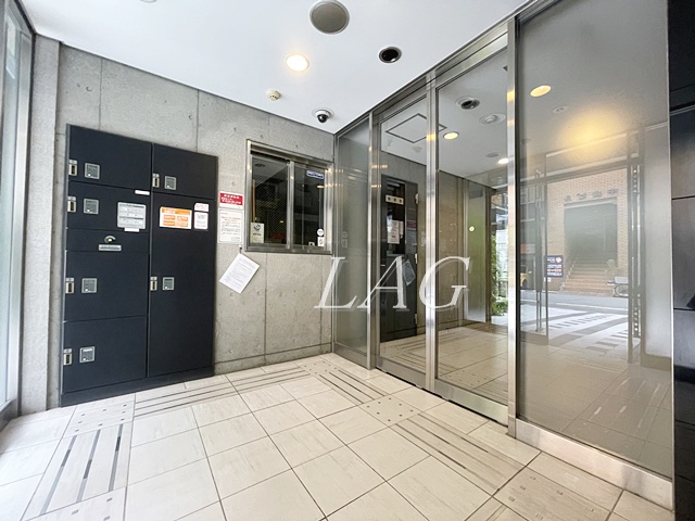 ＪＲ山手線 神田駅 徒歩7分 13階建 築21年の外観写真