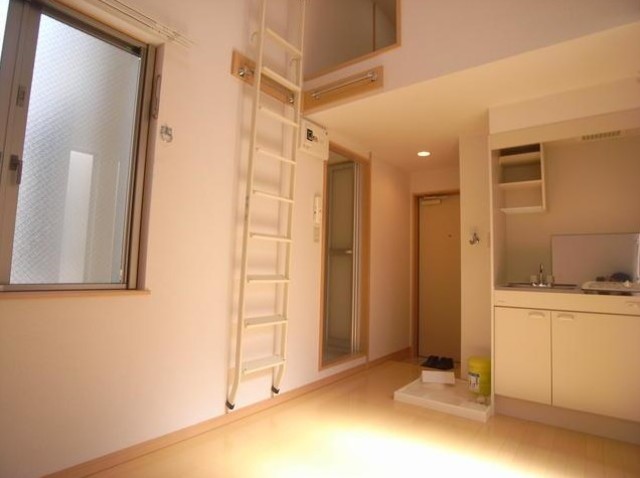 居室・リビング　きれいなお部屋です