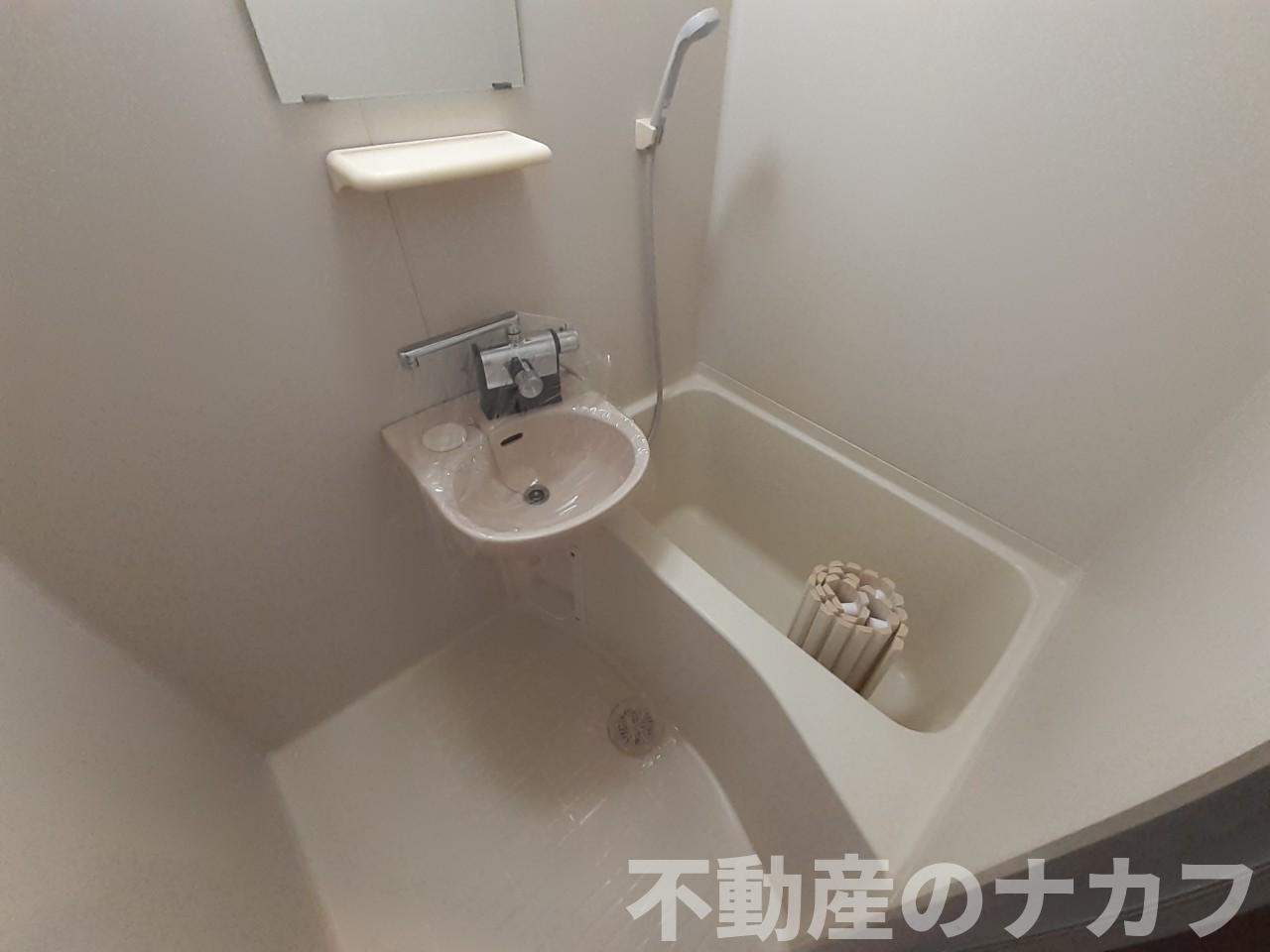 バス・シャワールーム　※過去の室内写真のため現況と異なる場合があります ※現状入居