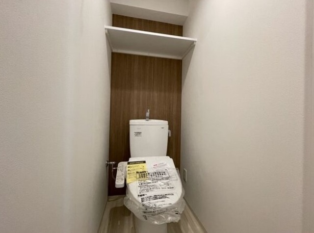 地下鉄谷町線 天神橋筋六丁目駅 徒歩2分 15階建 築4年のトイレ写真