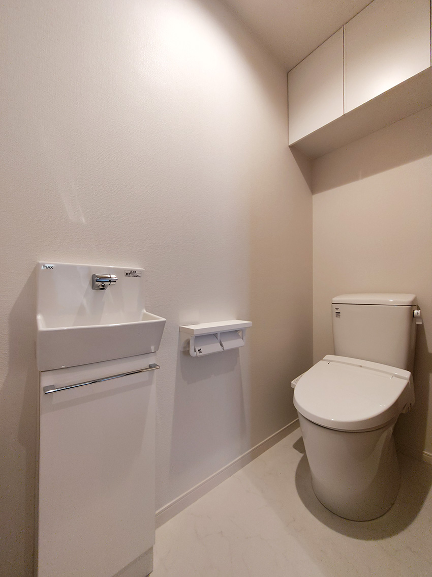 東急池上線 洗足池駅 徒歩9分 2階建 新築のトイレ写真