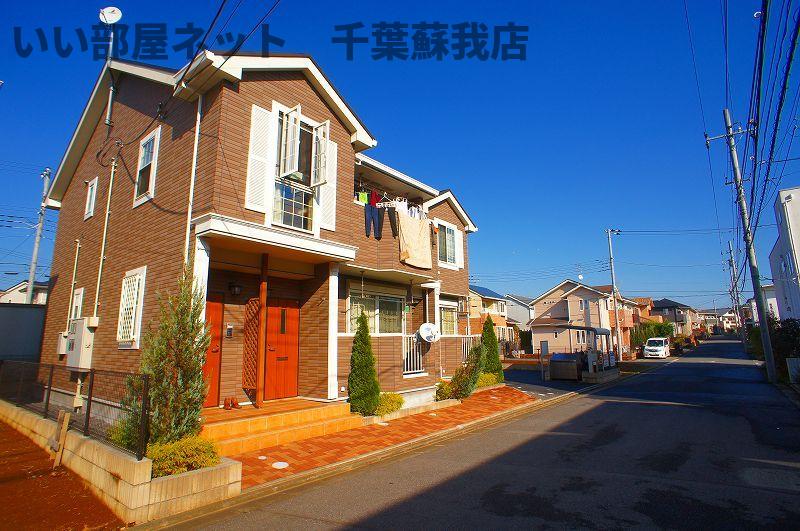 建物外観　外観は落ち着いています