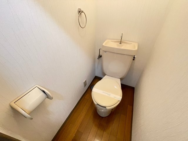 カレッジサイド清水のトイレ写真