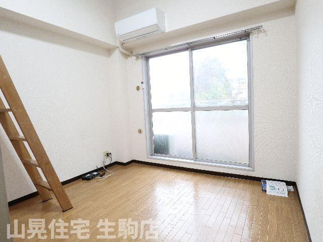 居室・リビング　ゆったりとした居間です