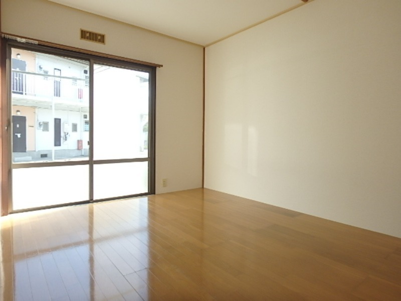 居室・リビング　図面と現状に相違がある場合には現状を優先